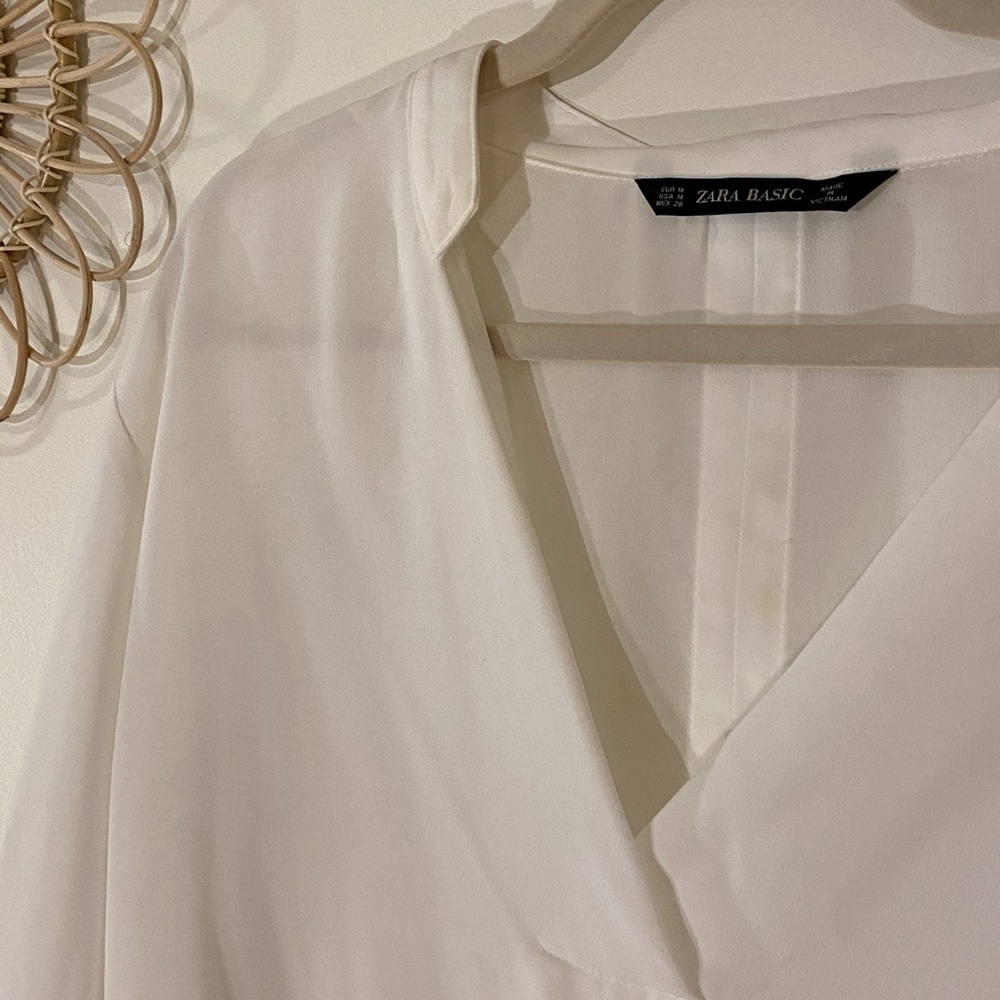 Zara | White Button Back Blouse | M | New